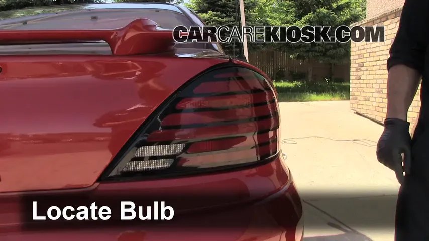 2003 Pontiac Grand Am SE1 3.4L V6 Sedan (4 Door) Lights